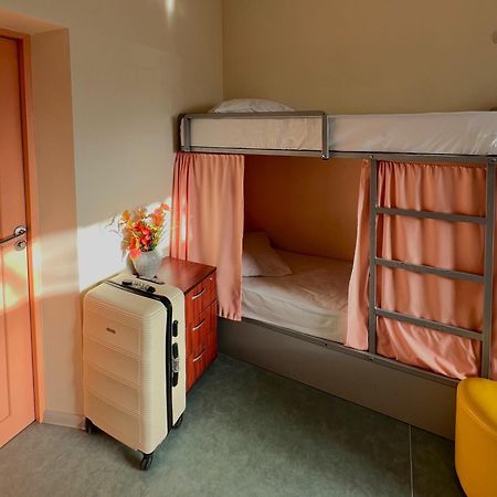 Demeevsky Hostel Kiev Extérieur photo