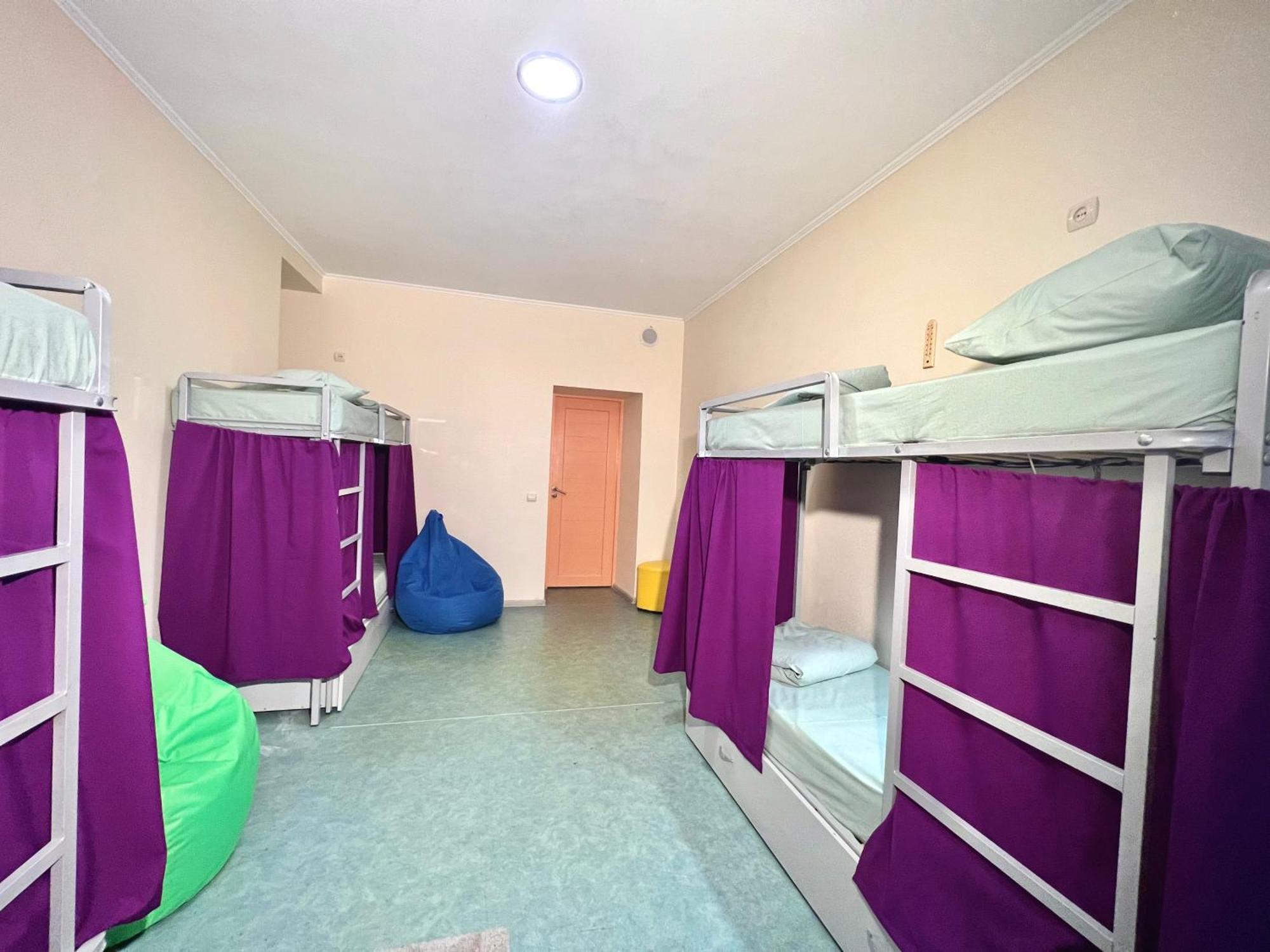 Demeevsky Hostel Kiev Extérieur photo