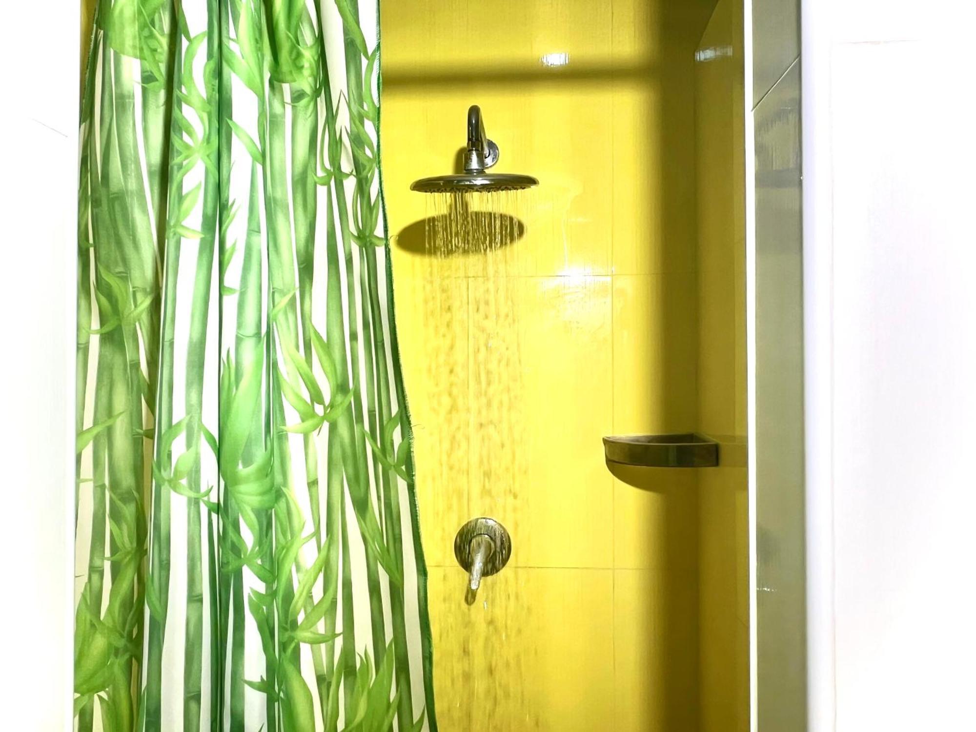 Demeevsky Hostel Kiev Extérieur photo